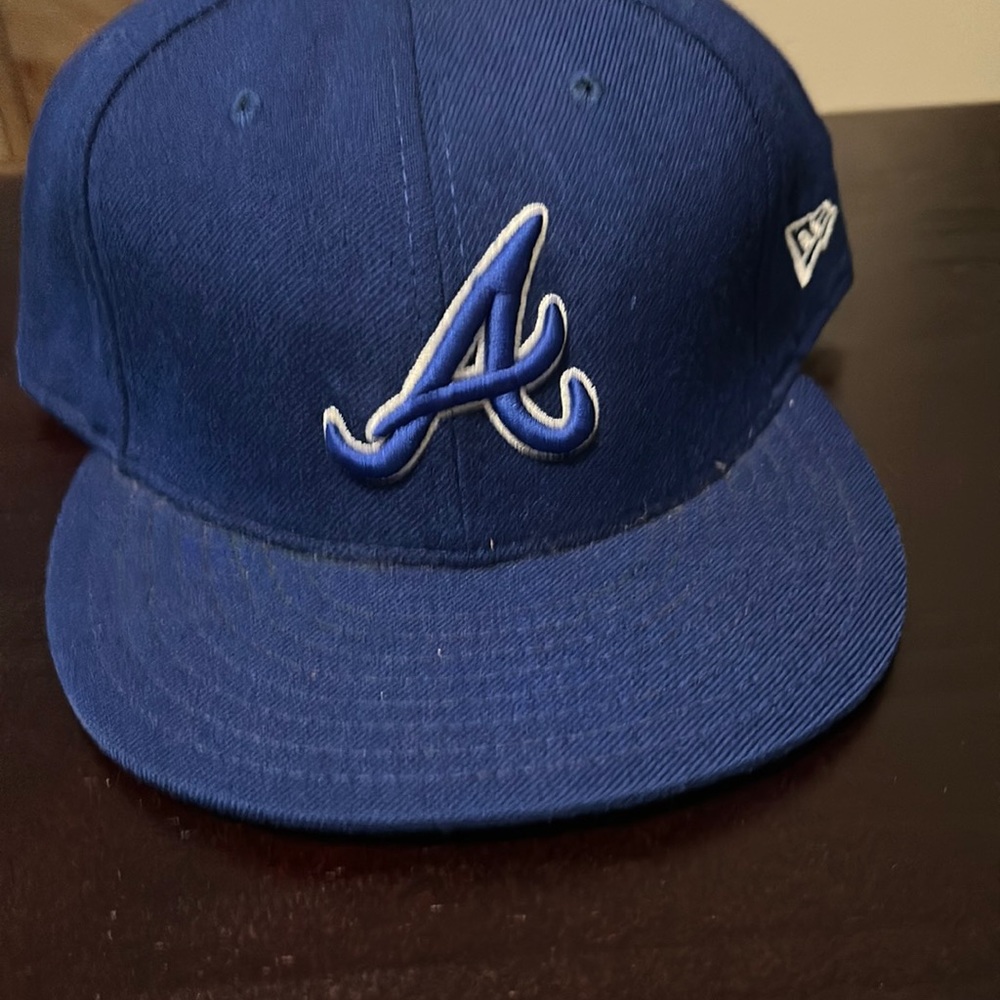 New era Braves hat sz 8